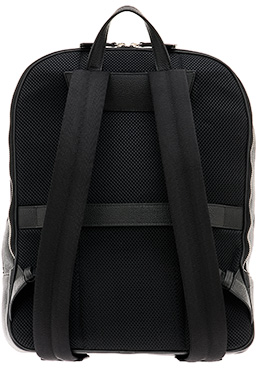 the back side of the Pineider backpack